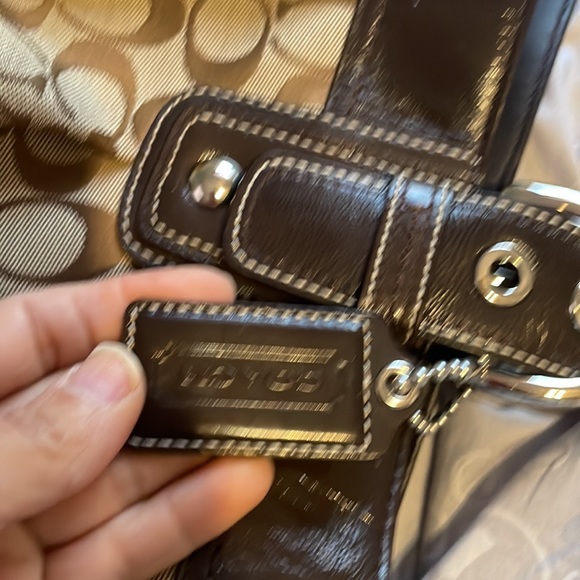 Amazing Vintage Coach Bag w/ brand new matching wristlet - Picture 5 of 16